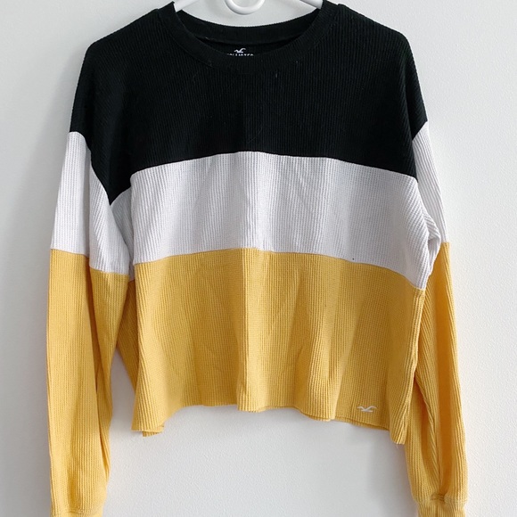 hollister yellow crop top